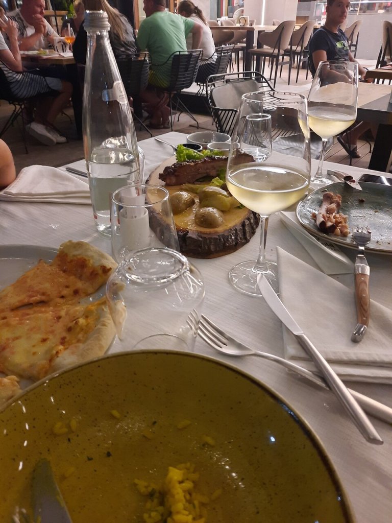 bold-bistro